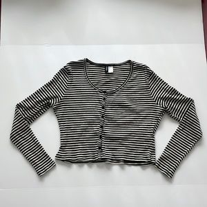 H&M long sleeve striped crop top